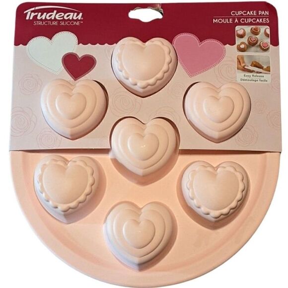 🆕NWT TRUDEAU'S STRUCTURE SILICONE PINK HEARTS PAN - Picture 1 of 2